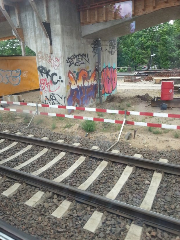 Graffiti Wall in Mainz - Photo by Chintz - Mainz, Hbf