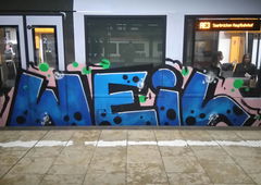 Graffiti Train in Frankfurt hauptbahnhof - Photo by Chintz (2015)