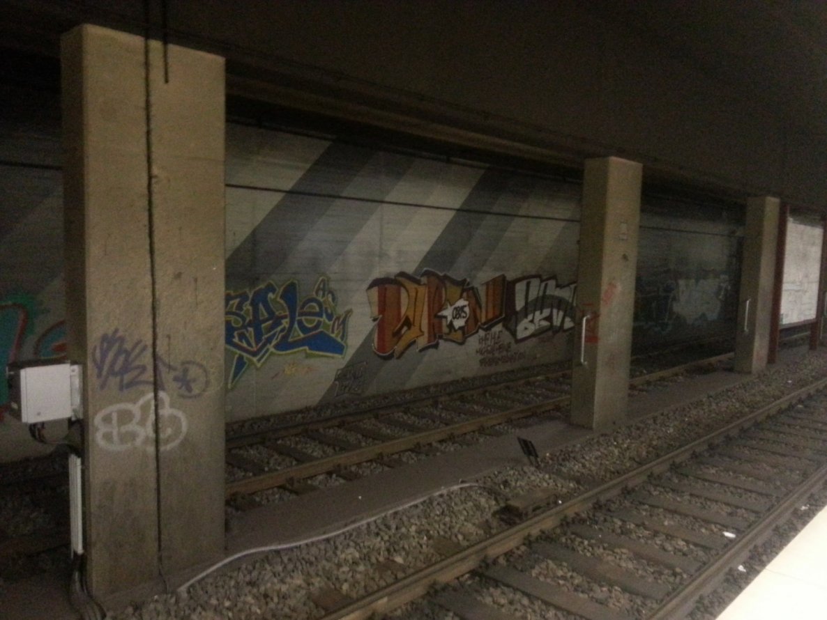 Graffiti Wall in Frankfurt - Photo by Chintz - Hauptwache, Frankfurt