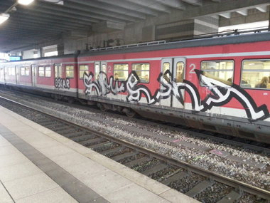 Graffiti Train in Mainz - Photo by Chintz - Mainz, Hbf, Frankfurt (2014)