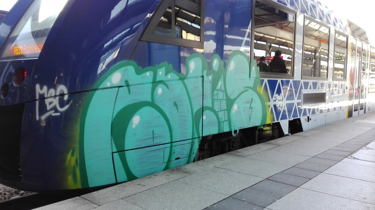 Graffiti Train in Mainz - Photo by Chintz (2016)