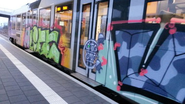 Graffiti Train in Mainz - Photo by Chintz - Mainz, Hbf, Frankfurt (2015)