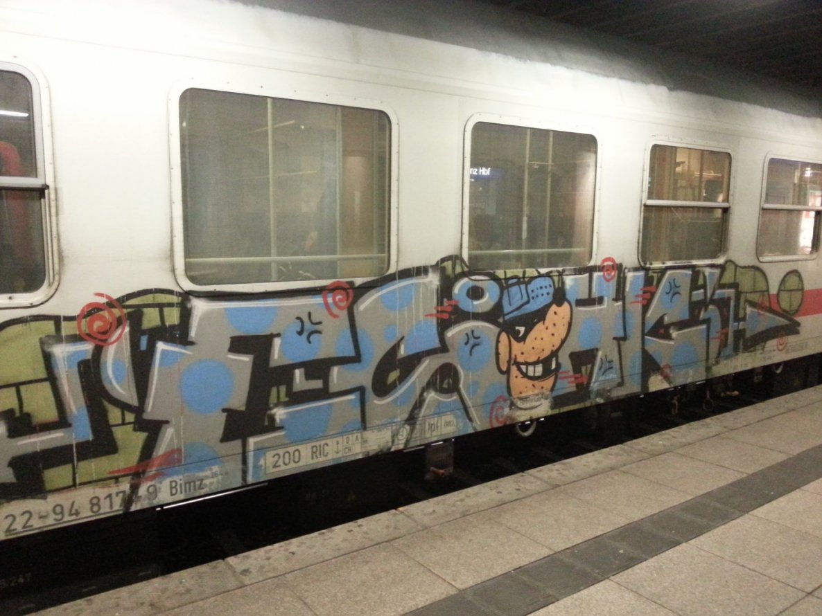 Graffiti Train in Mainz - Photo by Chintz - Mainz, Hbf, Frankfurt (2015)