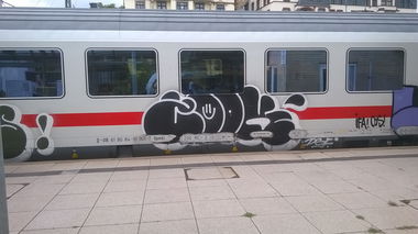 Graffiti Train in Mainz - Photo by Chintz (2015)