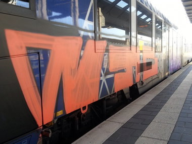 Graffiti Train in Mainz - Photo by Chintz - Mainz, Hbf, Frankfurt (2015)
