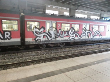Graffiti Train in Mainz - Photo by Chintz - Mainz, Hbf, Frankfurt (2014)