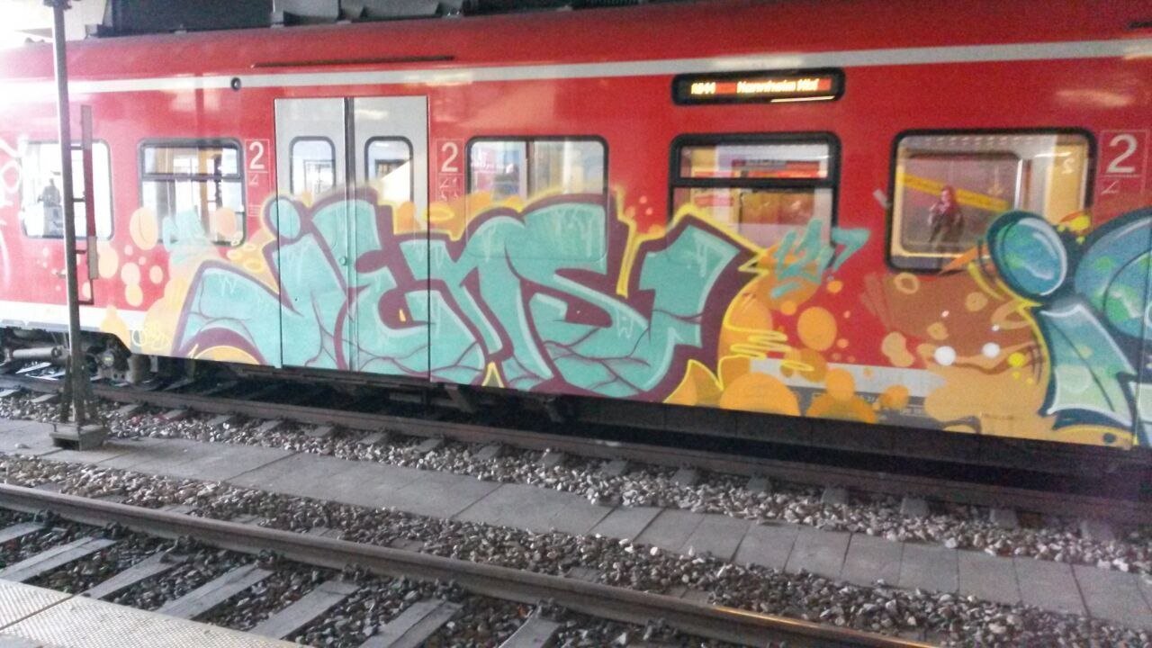 Graffiti Train in Mainz - Photo by Chintz - jens, Mainz, Hbf (2015)