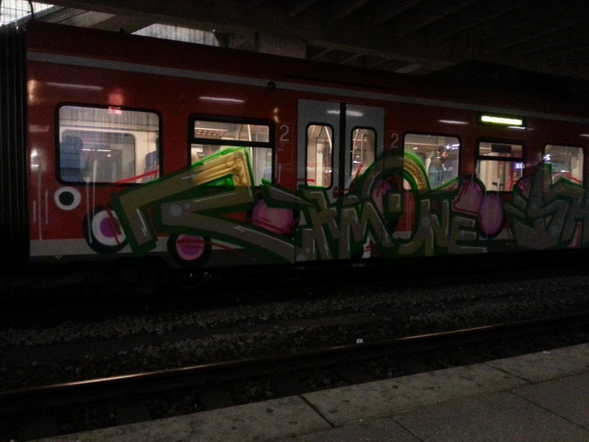 Graffiti Train in Mainz - Photo by Chintz - Mainz, Hbf, Frankfurt (2015)