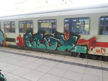 Graffiti Train in Mainz - Photo by Chintz - Mainz, Hbf, Frankfurt (2015)