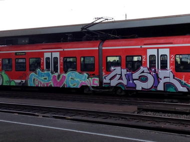 Graffiti Train in Ludwigshafen am Rhein - Photo by Chintz - Ludwigshafen, am, Rhein (2015)