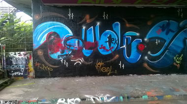 Graffiti Wall in Wiesbaden - Photo by Chintz (2015)