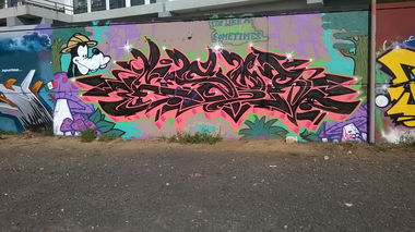 Graffiti Wall in Schlachthof wiesbaden - Photo by Chintz (2015)