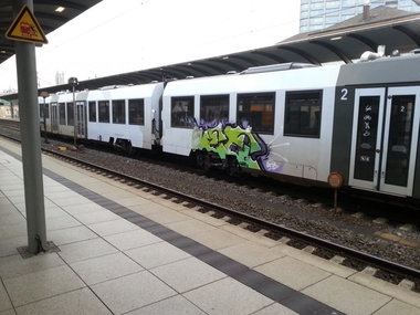 Graffiti Train in Mainz - Photo by Chintz - vlexx, Mainz, Hbf (2015)