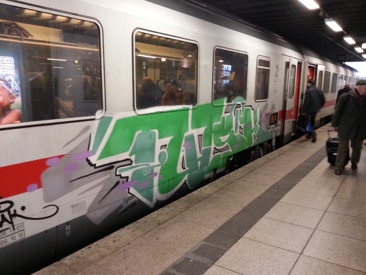 Graffiti Train in Mainz - Photo by Chintz (2014)