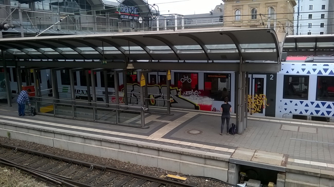 Graffiti Train in Mainz - Photo by Chintz (2015)