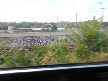 Graffiti Bombing in Mainz - Photo by Chintz - Mainz, Hbf