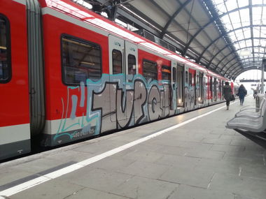 Graffiti Train in Wiesbaden - Photo by Chintz - 1, UP, Mainz (2015)