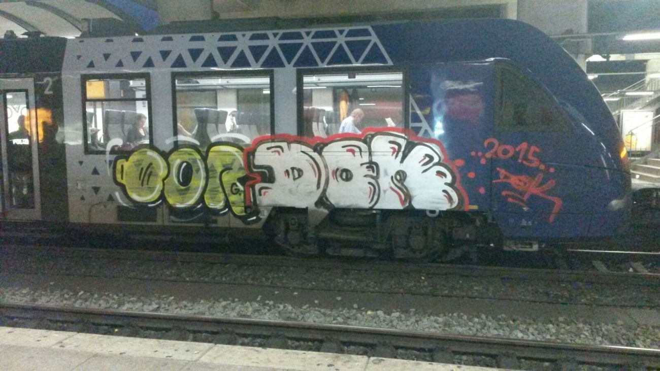 Graffiti Train - Photo by Chintz (2015)