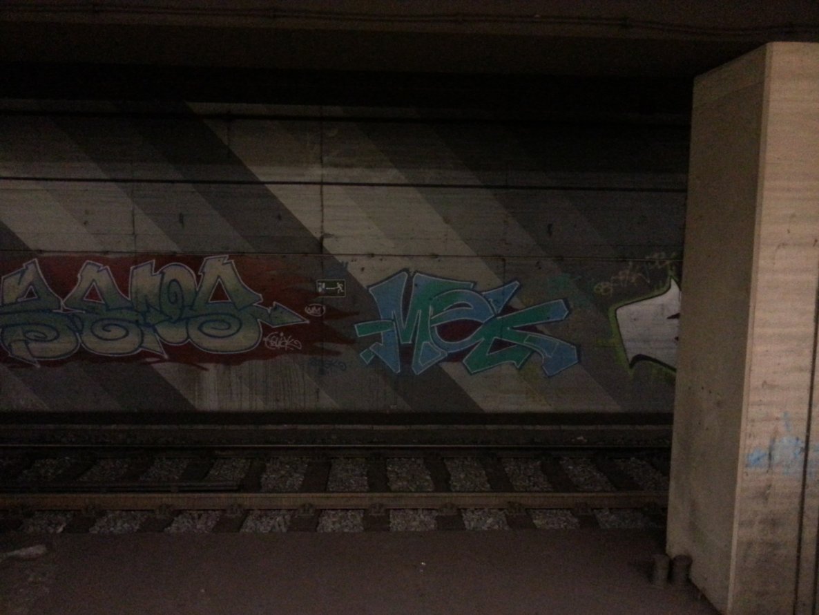 Graffiti Bombing in Frankfurt - Photo by Chintz - Frankfurt, Hauptwache
