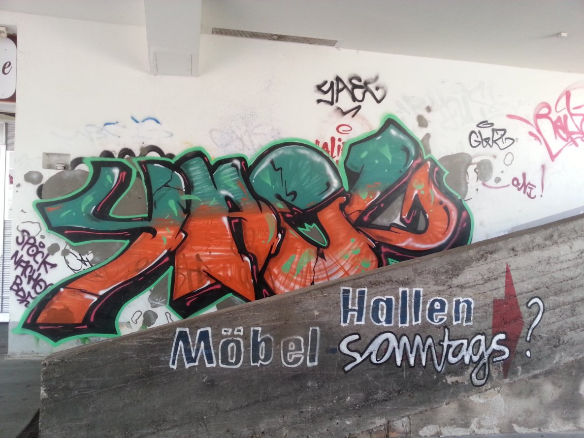 Graffiti Wall in Mainz - Photo by Chintz (2015)