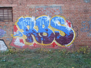 Graffiti Bombing - Photo by ChopackStarofa - Rbs, Rebs, crew (2012)