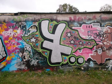 Graffiti Bombing in Moscow - Photo by Chotak - ?????, 7, crew (2013)
