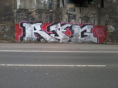 Graffiti Bombing - Photo by ChromeSurge - rsg (2012)