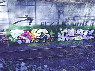 Graffiti Bombing - Photo by ChromeSurge (2012)