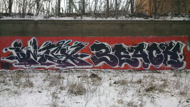 Graffiti Wall in Budapest - Photo by Chromezone (2013)