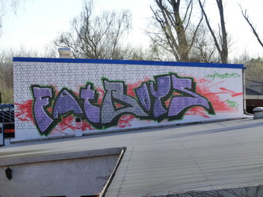 Graffiti Wall in Karlsruhe - Photo by Chvbaka - FBS