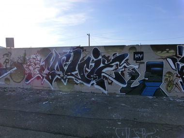 Graffiti Wall - Photo by Chvbaka (2014)