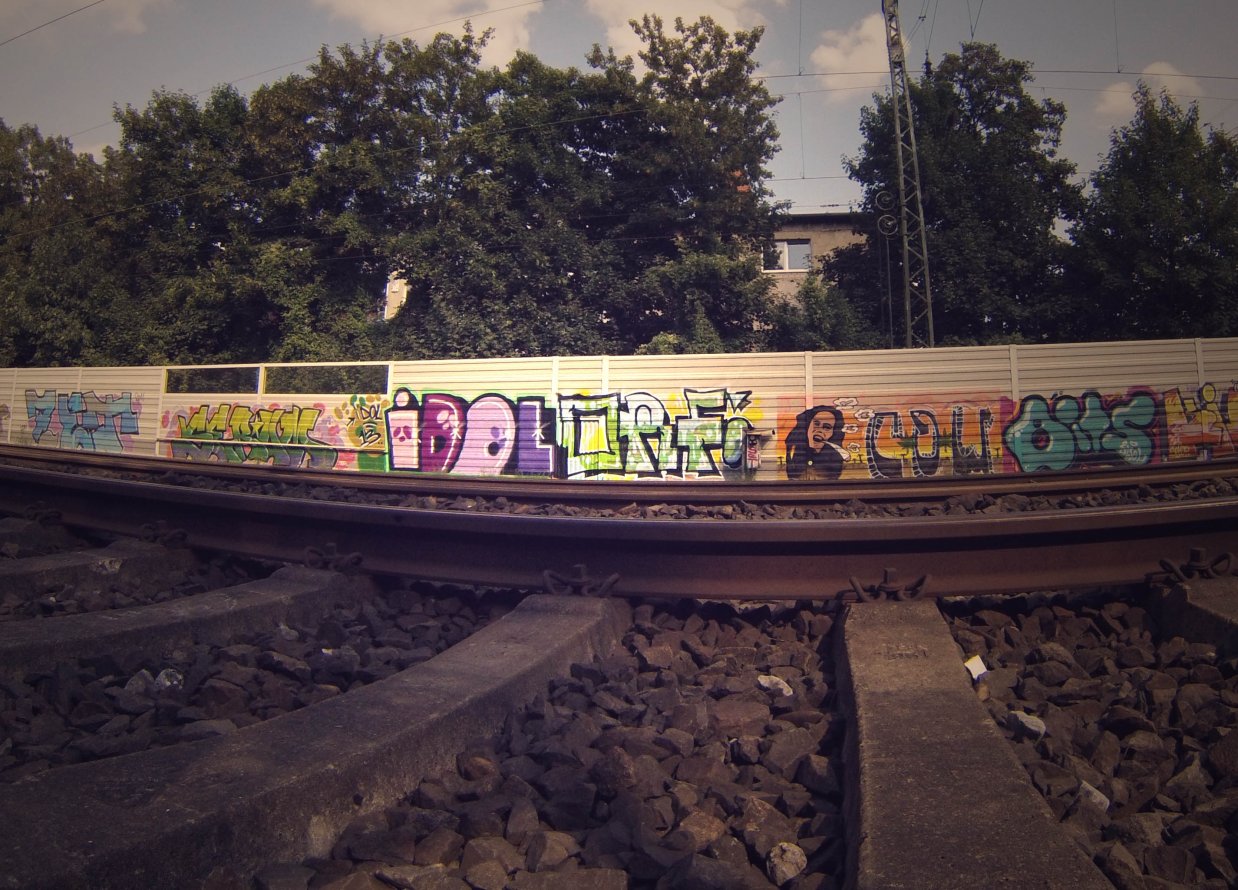 Graffiti Wall - Photo by Cirone - IDOL, ORF (2013)