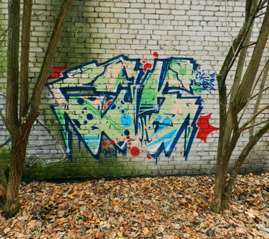 Graffiti Bombing - Photo by CityImKopp - cik, KMBS, Dresden (2014)