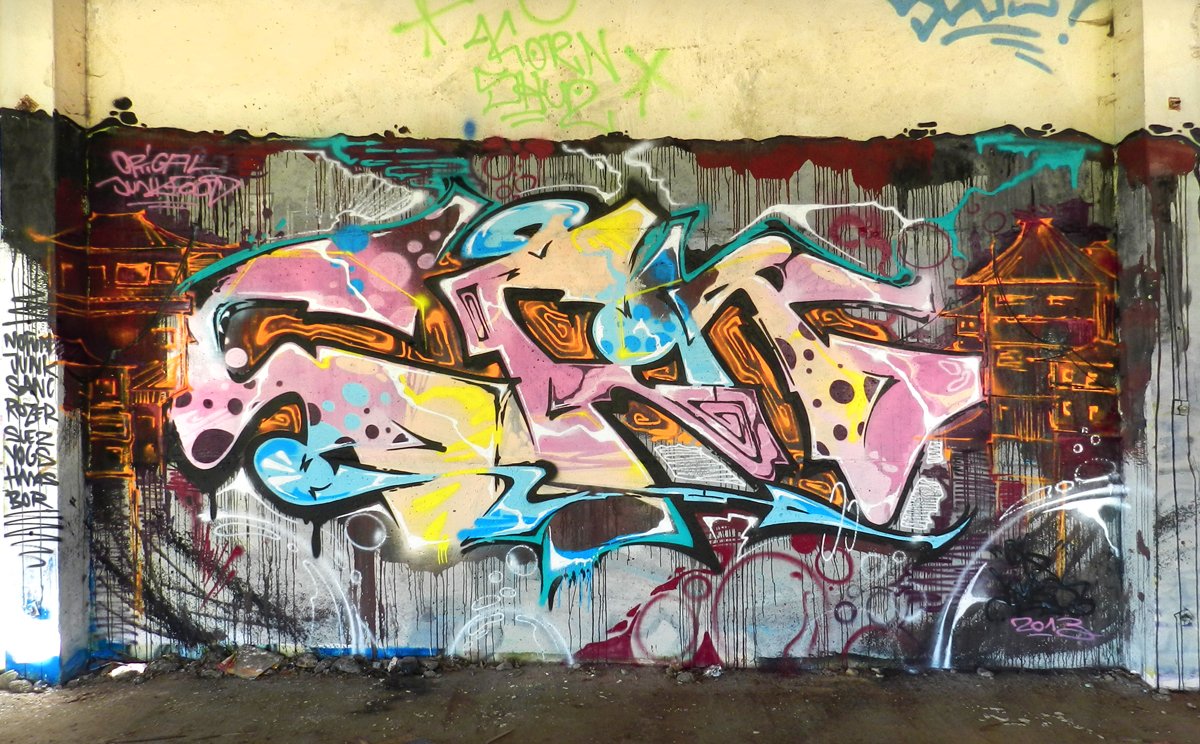 Graffiti Wall - Photo by CityImKopp - cik, optical, junkfood (2013)