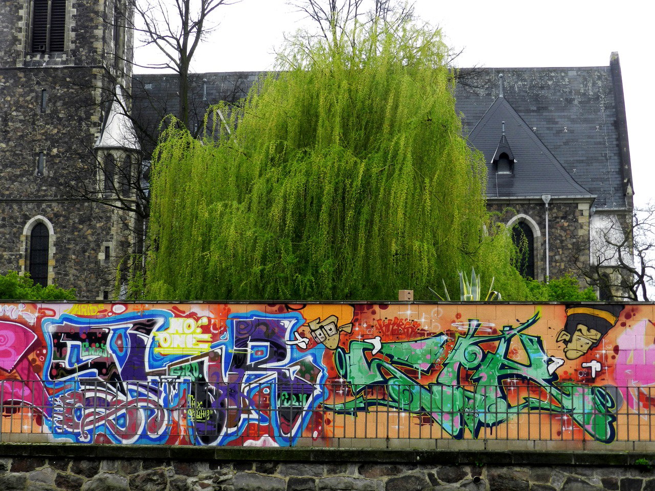Graffiti Wall - Photo by CityImKopp - SHUR, CIK, Dresden (2013)