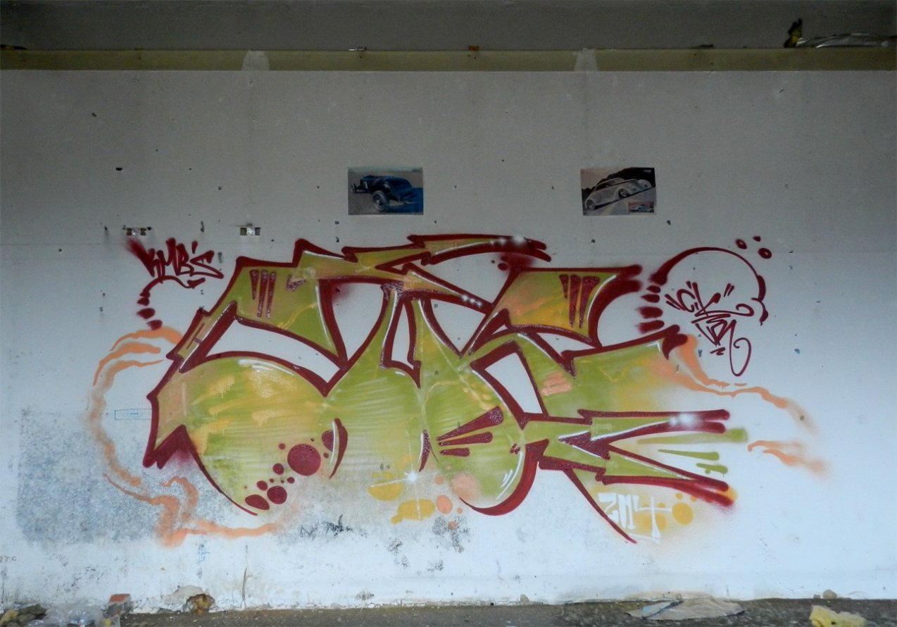 Graffiti Wall - Photo by CityImKopp - CIK (2014)