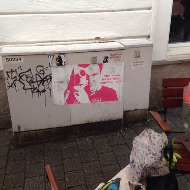 Graffiti Street Art in Karlsruhe - Photo by Cloudwalker - quentin, tarantino