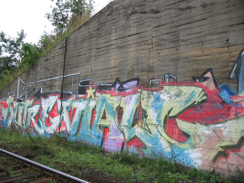 Graffiti Wall - Photo by Cluiv (2007)