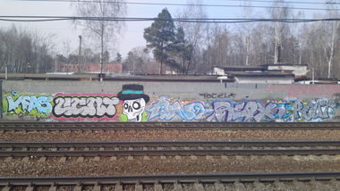 Graffiti Bombing in Russia - Photo by Coler - ucas, ucat, ucats