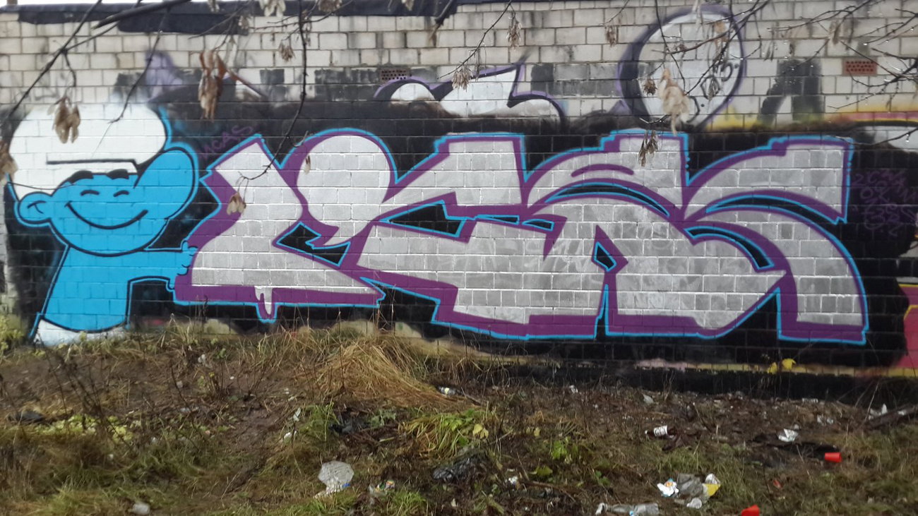 Graffiti Wall - Photo by Coler - ucas, ucat, ucats (2013)