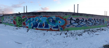 Graffiti Wall - Photo by Coler - Jake, Wang, ????? (2014)