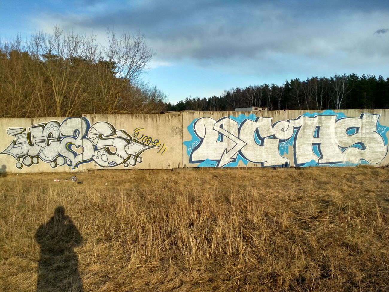 Graffiti Wall - Photo by Coler - ucas, ucascrew, 527 (2020)