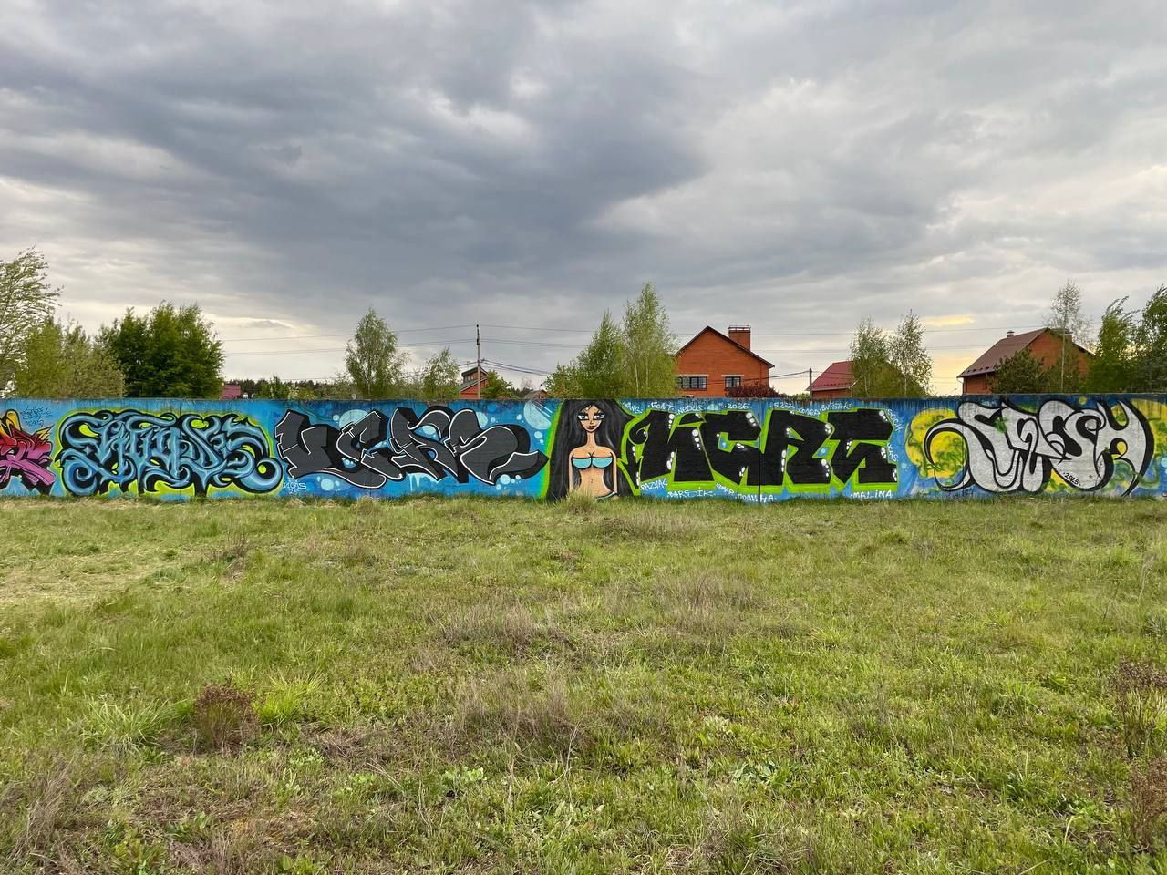 Graffiti Wall - Photo by Coler - ucas, ucascrew, sqch (2025)