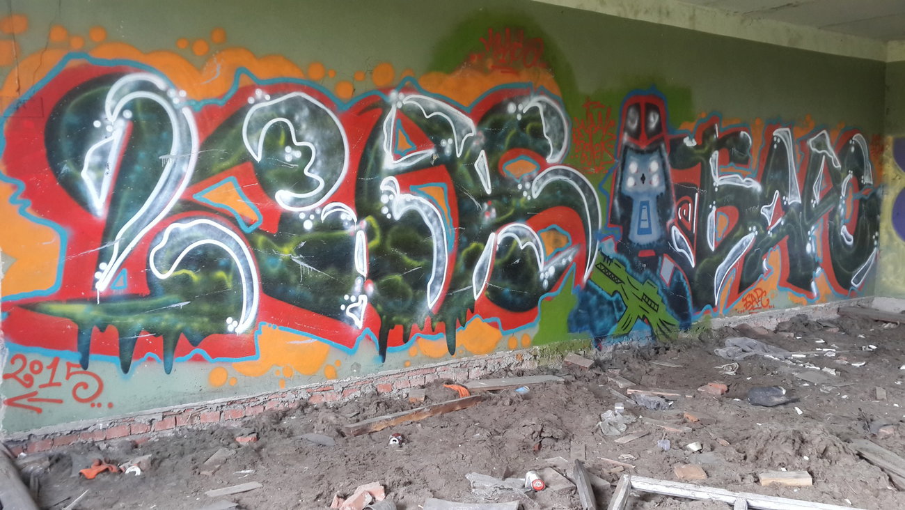Graffiti Wall - Photo by Coler - ucas, crew, ucas (2015)