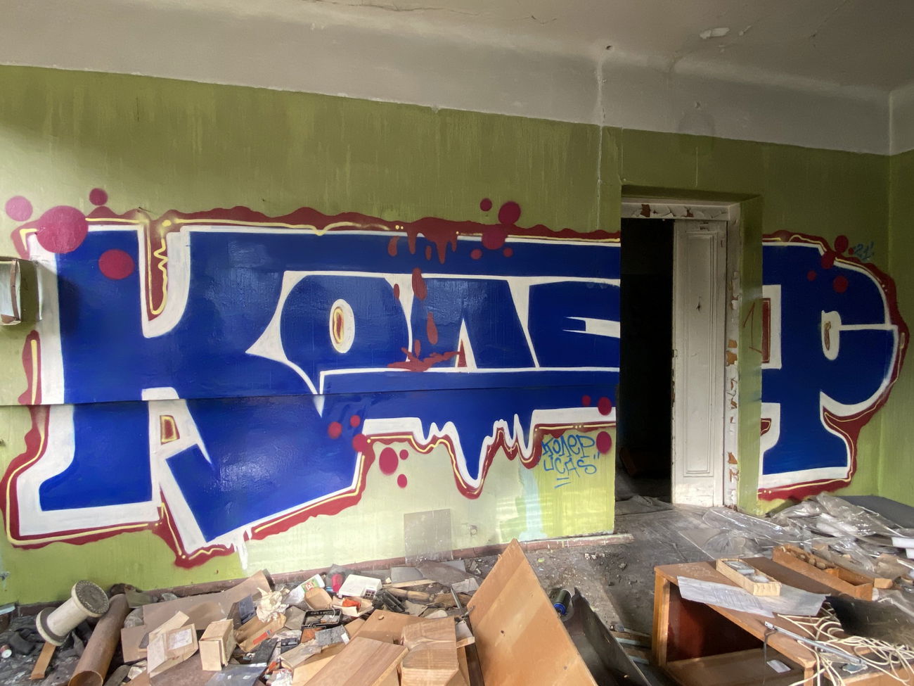 Graffiti Wall - Photo by Coler - koler, coler, колер (2021)