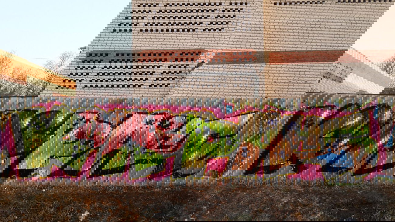 Graffiti Bombing - Photo by Coler - ?????(ucas), ????? (2015)