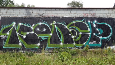 Graffiti Wall - Photo by Coler - ucas, ucas, crew