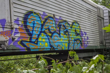 Graffiti Train - Photo by Coler - ucas, ucas, crew (2015)