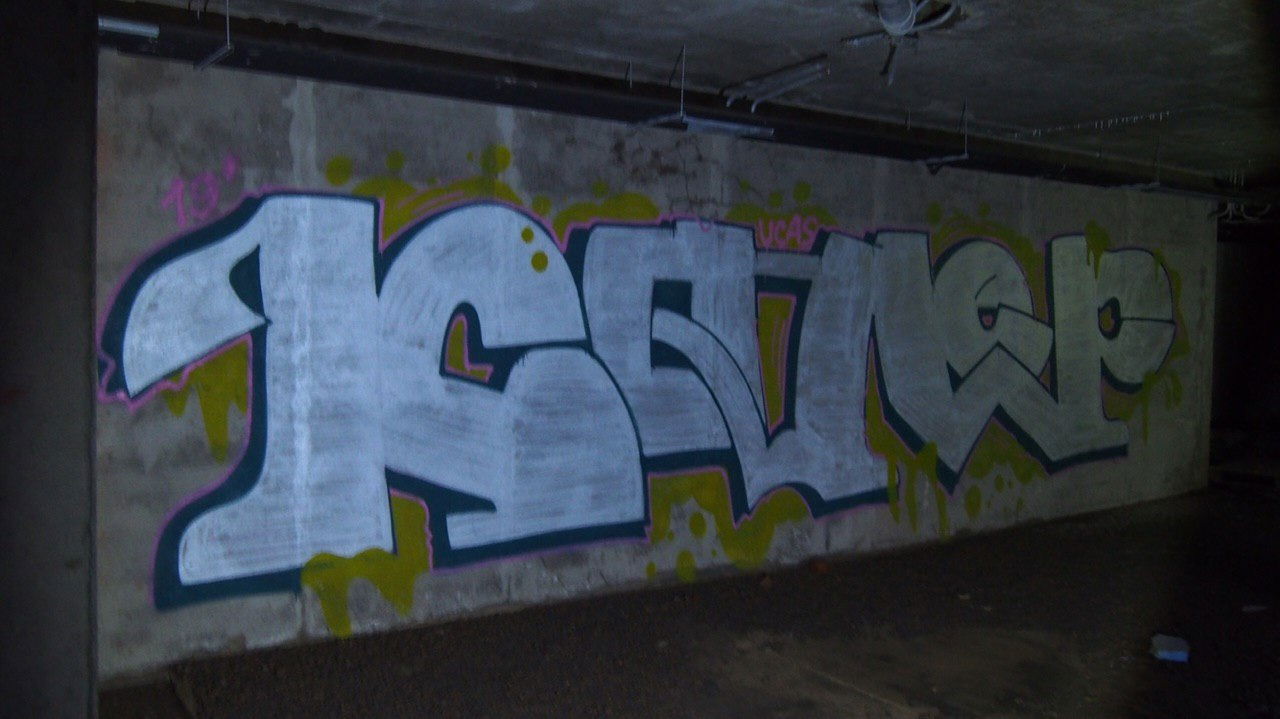 Graffiti Wall - Photo by Coler - koler, coler, колер