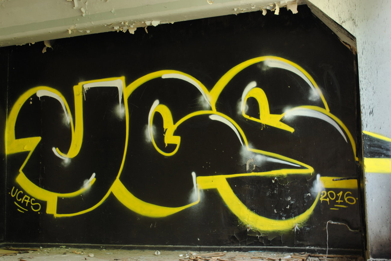 Graffiti Wall - Photo by Coler - ucas, ucas, crew (2016)